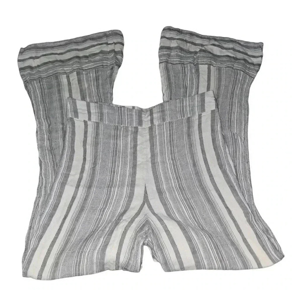 Womens Express NWOT, lined pants, size medium, excellent shape! - Picture 3 of 3